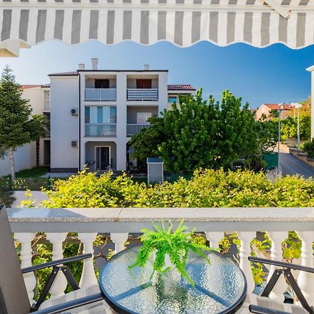 Apartment & Rooms Ivica Krk Town Luaran gambar