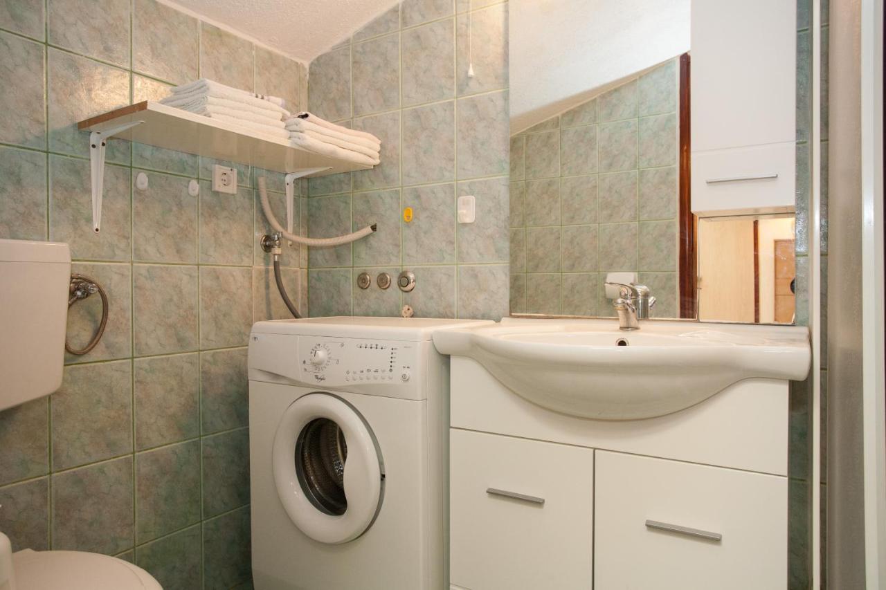 Apartment & Rooms Ivica Krk Town Luaran gambar